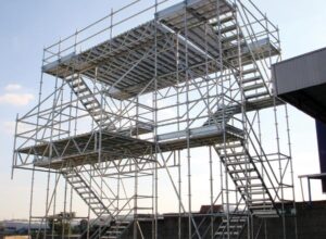 Andaime Metálico Tubular Tipo Torre: Vantagens e Uso